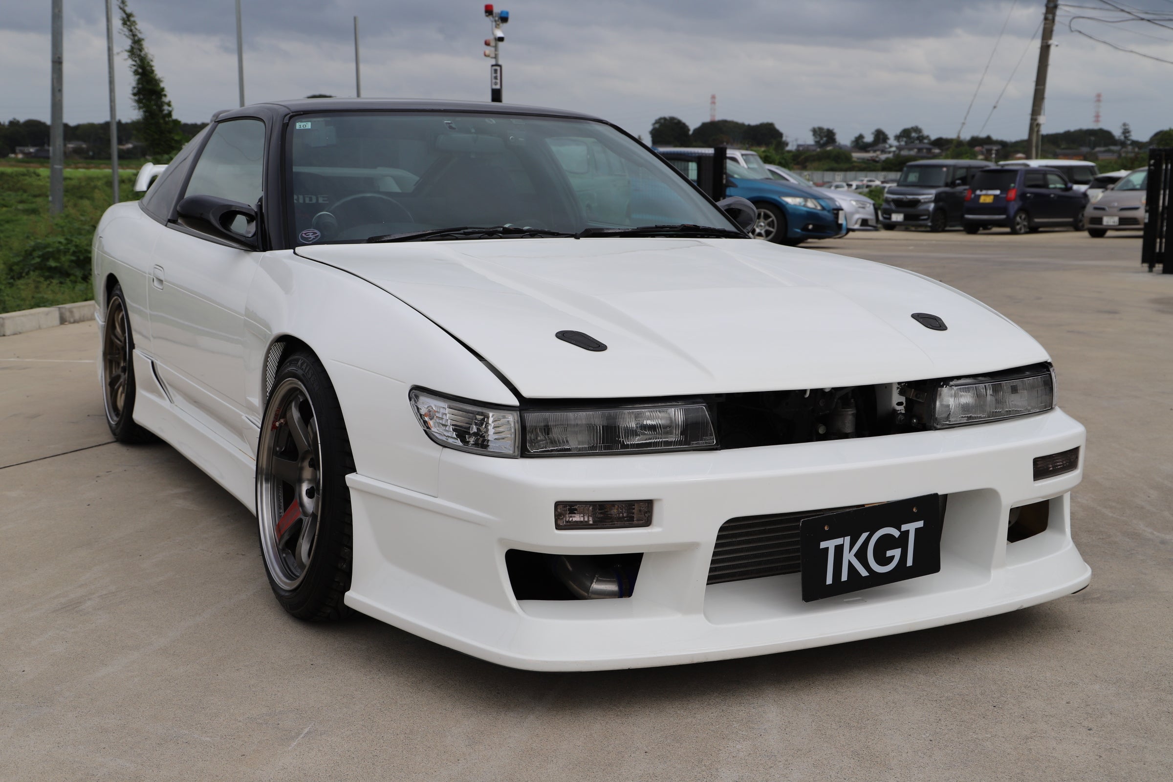 180sx ドリパケ 2WD 1/10 パールホワイト RC 1/10 Drift NISSAN 180SX Brushless w/ Pop Up Lights + Sounds